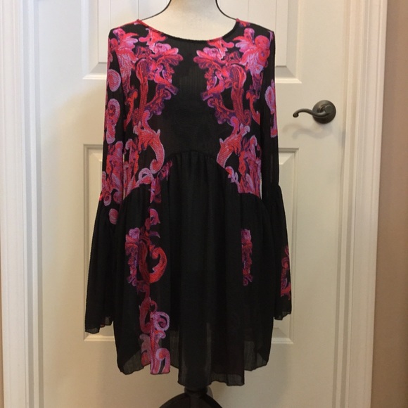 NWT XS Free People printed symphony tunic - Picture 1 of 5